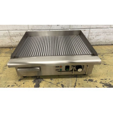 Grill plate grooved 55 cm, 230V Stainless steel HCB