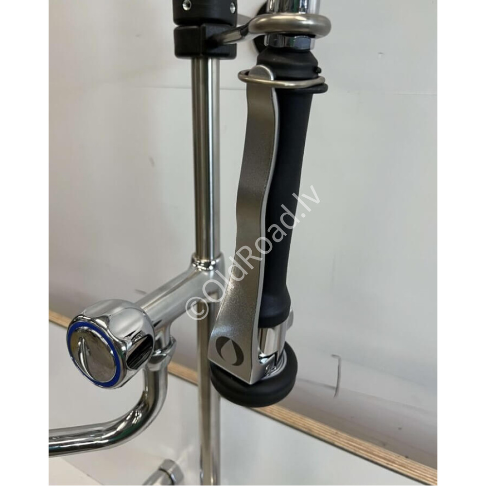 Monolith Flush valve with faucet