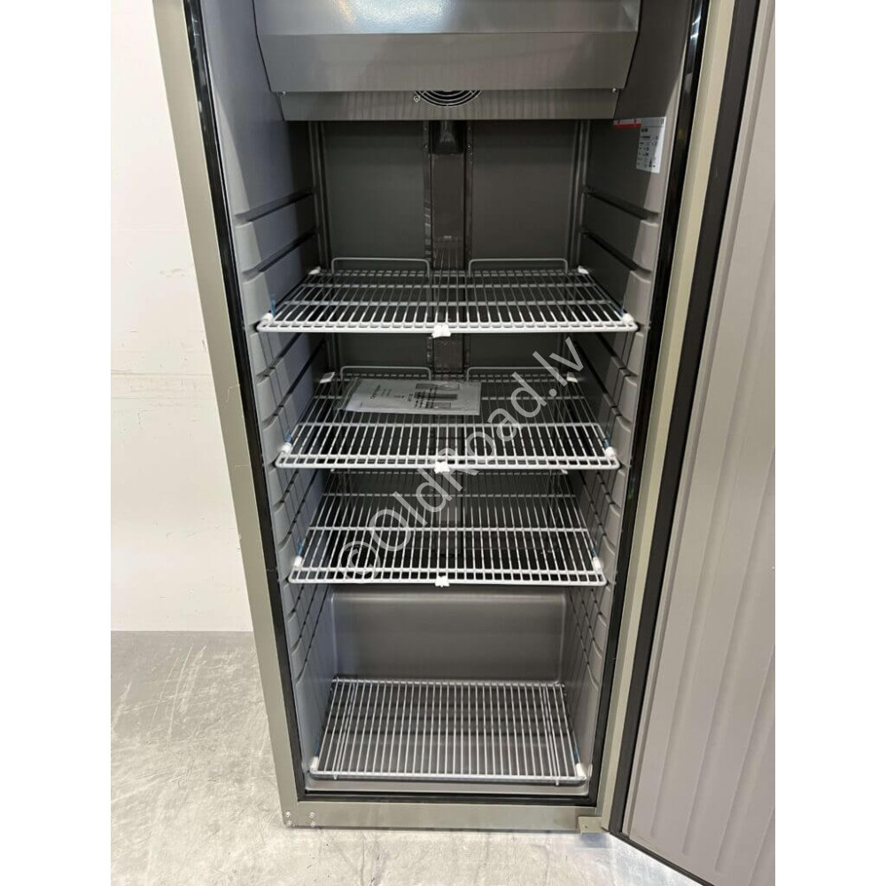HCB refrigerator 574 liters 230V