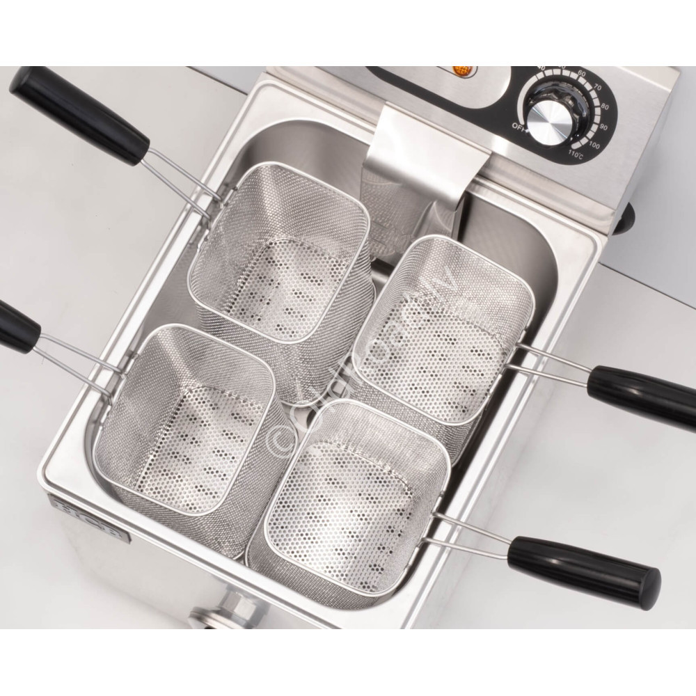 8 liter electric pasta cooker, 4 baskets, 230 V HCB Stainless steel